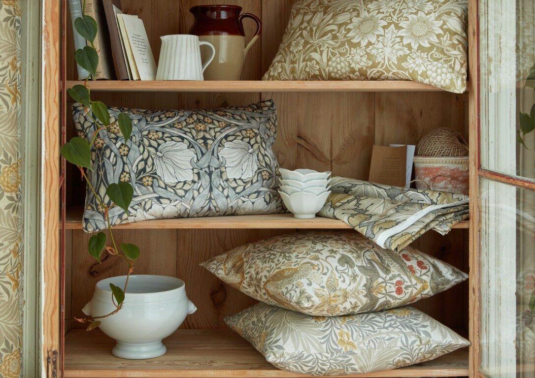 Kelmscott Gardens Cushions