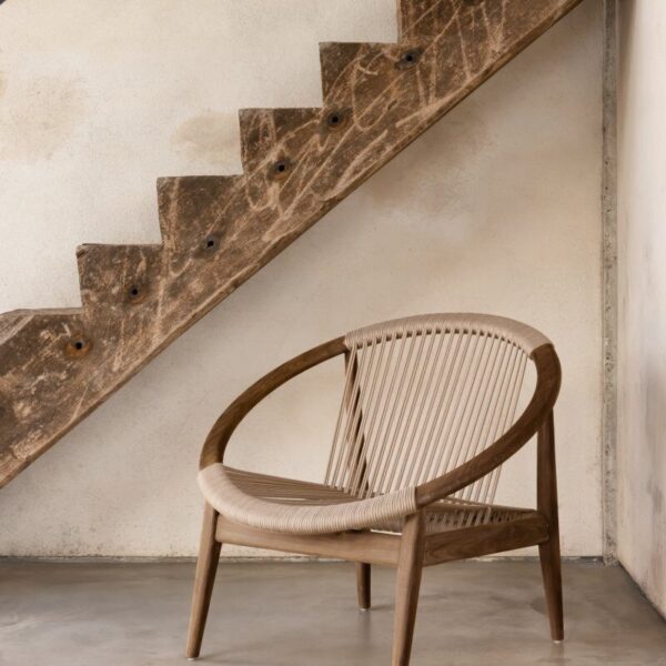 Norma lounge chair