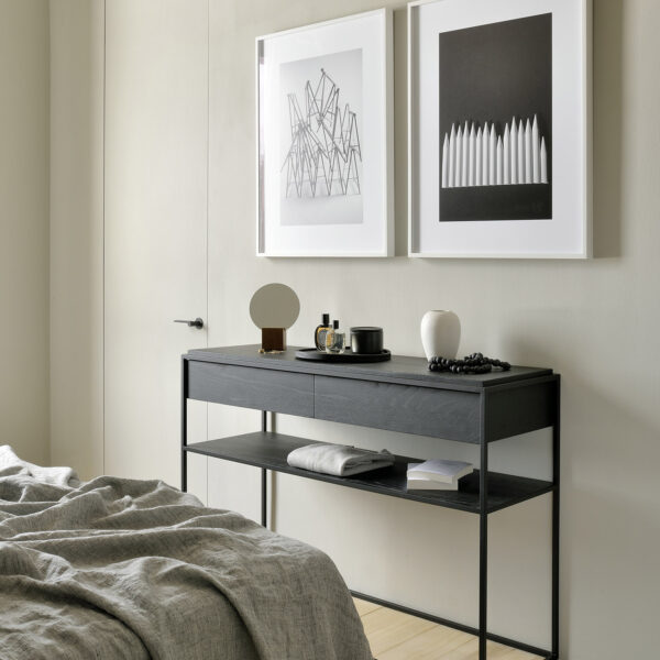 Monolit console