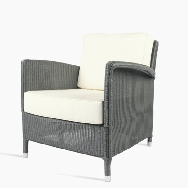 Dovile Lounge Chair